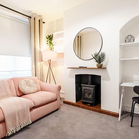 Inspohome Pontcanna Haven 2-Bed House Garden Netflix Games Freeparking Κάρντιφ Εξωτερικό φωτογραφία