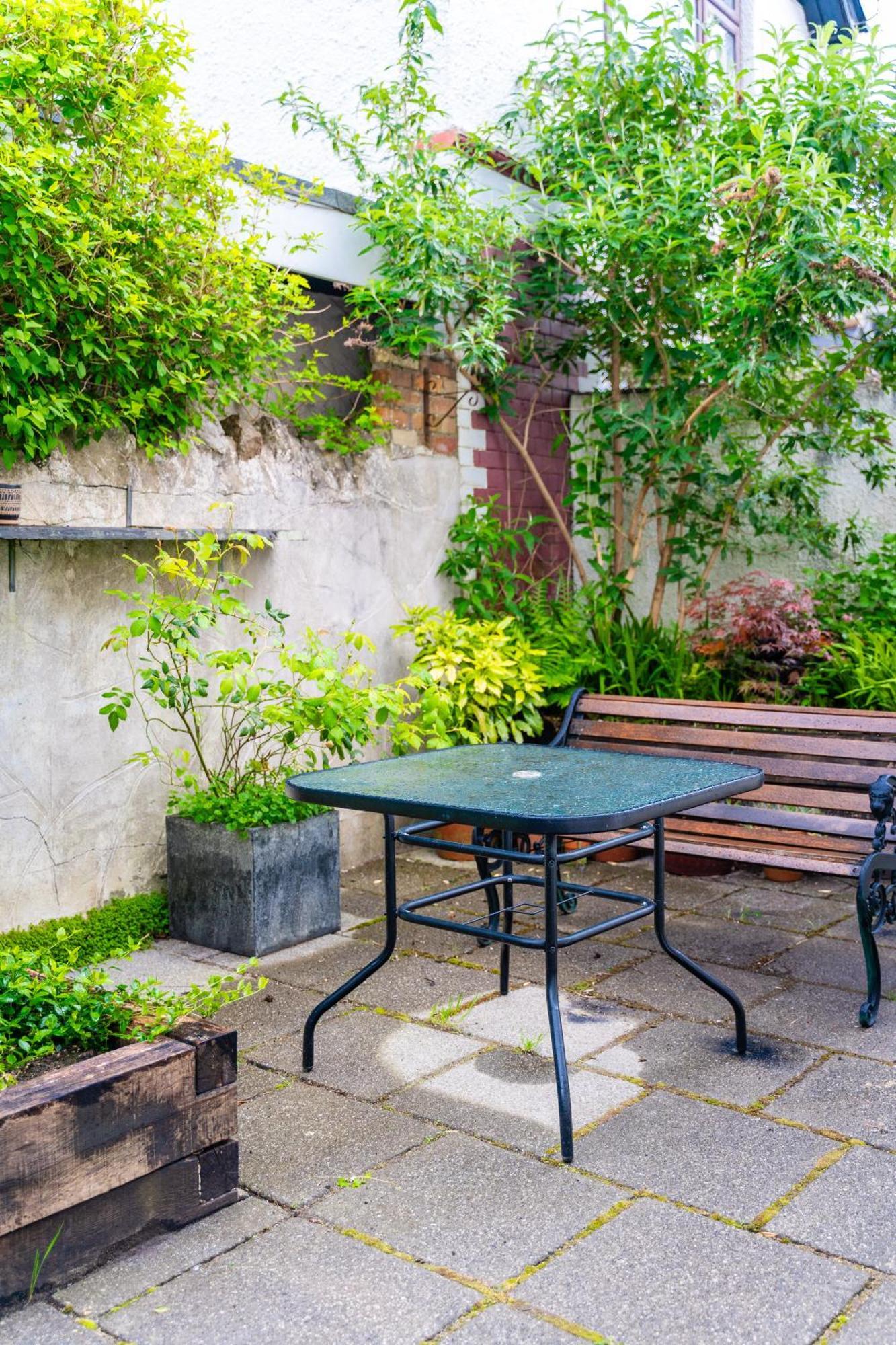 Inspohome Pontcanna Haven 2-Bed House Garden Netflix Games Freeparking Κάρντιφ Εξωτερικό φωτογραφία